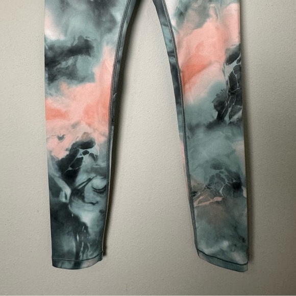 Athleta Girl High Rise Printed Chit Chat Tight in Marine Girl Size‎ XXL/16 - Picture 5 of 12